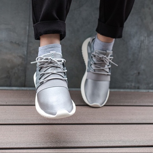 adidas tubular viral w adidas tubular viral w
